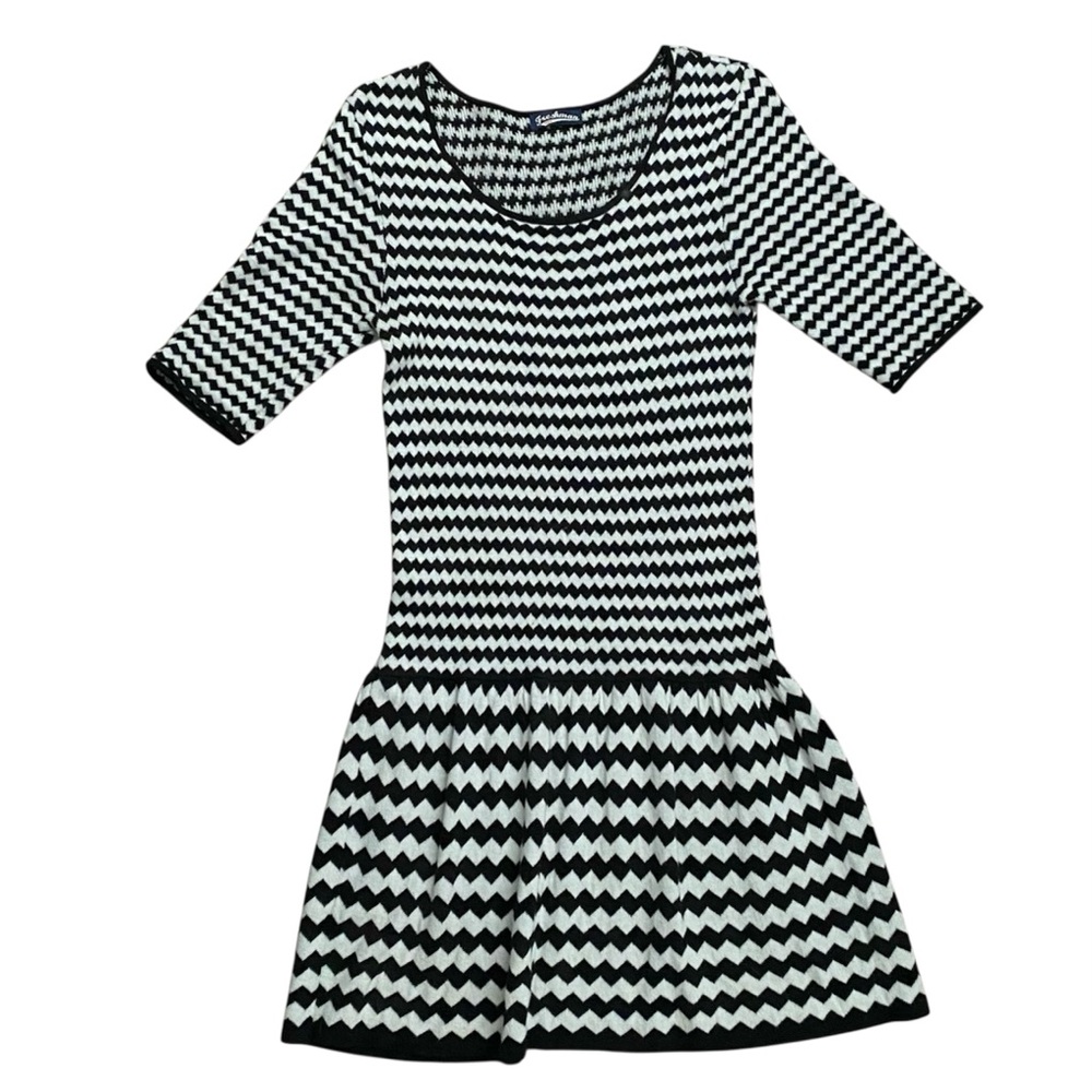 Freshman 1996 Black and White Zig Zag Sweater Dress